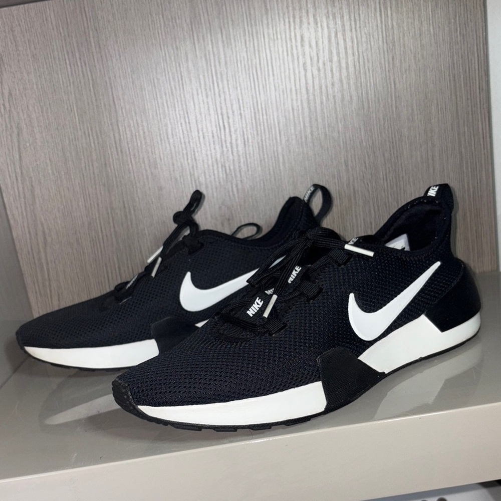 Nike Women’s Ashin Running Shoes
